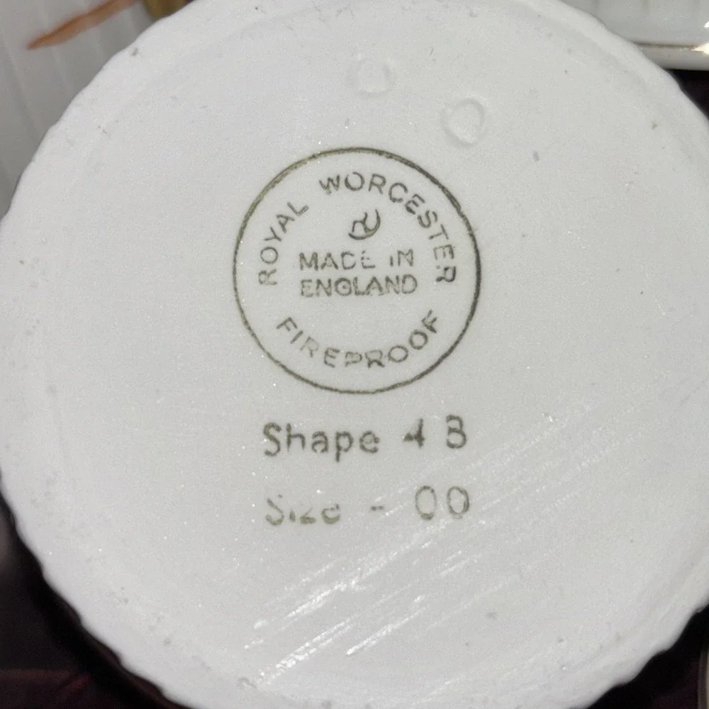 Royal Worcester Evesham Gold Ramekins (5) England Porcelain Berries Olives EUC